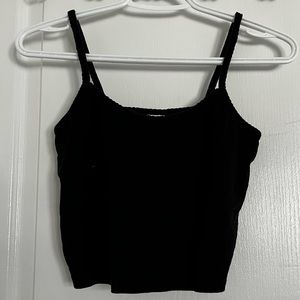 Scallop trim tank top